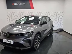 Gris Utilisé 2023 Renault Mégane Evolution | 22 290 € (Bon prix)