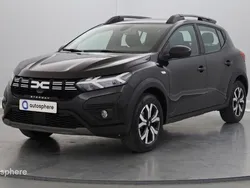 Noir Utilisé 2024 Dacia Sandero Expression Citadine | 16 999 € (Prix juste)