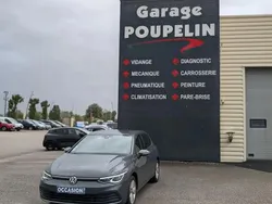 Gris Utilisé 2021 VW Golf VIII Life Berline | 17 990 € (Prix juste)
