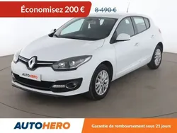 Blanc Utilisé 2015 Renault Mégane III Zen Berline | 8 290 € (Bon prix)