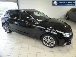 Noir Utilisé 2017 Audi A3 Sport Berline | 16 990 € (Prix juste)