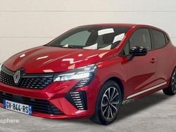 Rouge Utilisé 2024 Renault Clio V Techno Berline | 17 399 € (Super prix)