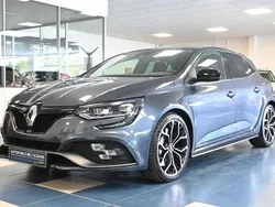 Gris Utilisé 2018 Renault Mégane IV R.S. Berline | 28 996 € (Prix juste)