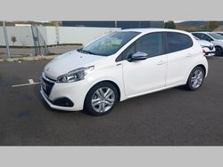 Blanc Occasion 2019 Peugeot 208 Signature Sky Citadine | 9 990 € (Bon prix)
