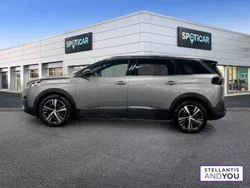 Gris Utilisé 2020 Peugeot 5008 GT-line Monospace | 16 990 € (Prix juste)