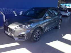 Gris Utilisé 2023 Ford Kuga ST-Line SUV | 28 901 € (Prix cher)