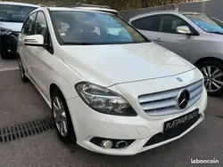 Blanc Utilisé 2012 Mercedes B180 Monospace | 7 990 €