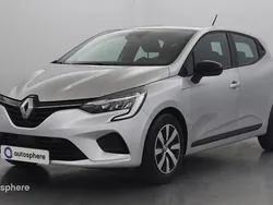 Blanc Utilisé 2023 Renault Clio V Equilibre Berline | 16 499 € (Prix juste)