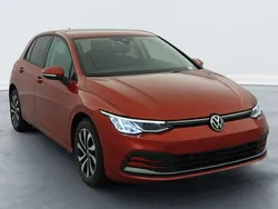 Utilisé 2021 VW Golf VIII Active Berline | 20 780 € (Prix juste)
