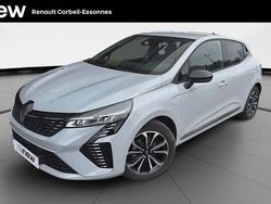 Gris Utilisé 2025 Renault Clio V Techno Citadine | 19 990 € (Prix cher)