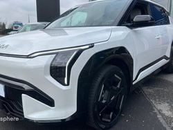 Blanc nacré Utilisé 2025 Kia EV3 GT-Line SUV | 38 999 € (Prix juste)