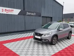 Gris Utilisé 2019 Peugeot 2008 Allure SUV | 17 990 € (Prix cher)