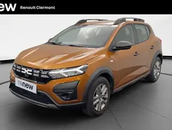 Orange Utilisé 2023 Dacia Sandero Essentiel Citadine | 14 490 € (Prix juste)