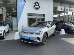 Noir Utilisé 2025 VW ID.4 Life SUV | 44 900 € (Prix assez cher)