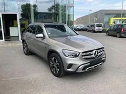 Beige Utilisé 2020 Mercedes GLC300 Avantgarde Citadine | 36 500 €
