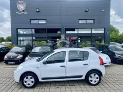 Blanc Utilisé 2010 Dacia Sandero Citadine | 2 490 €