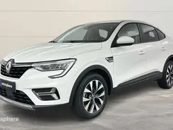 Blanc Utilisé 2022 Renault Arkana Business SUV | 21 299 € (Bon prix)