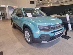 Nouvelle 2025 Jeep Avenger EV Altitude SUV | 33 900 €