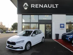 Utilisé 2024 Skoda Fabia Ambition Berline | 16 490 € (Prix juste)