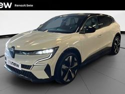 Blanc Occasion 2023 Renault Megane E-Tech Techno Berline | 24 290 € (Prix juste)