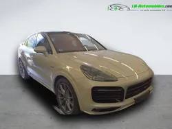 Utilisé 2022 Porsche Cayenne SUV | 99 100 €