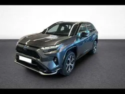 Utilisé 2024 Toyota RAV4 Hybrid SUV | 47 980 € (Prix cher)