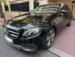 Noir Utilisé 2020 Mercedes E220 Avantgarde Berline | 19 990 € (Prix cher)
