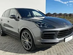 Utilisé 2019 Porsche Cayenne Chrono SUV | 59 990 €