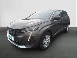 Gris Utilisé 2024 Peugeot 5008 Active Monospace | 28 990 € (Prix juste)