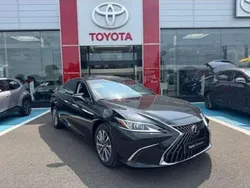 Nouvelle 2024 Lexus ES300H Business Edition Berline | 49 990 € (Prix juste)