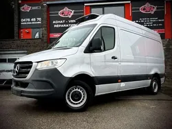 Gris Utilisé 2019 Mercedes Sprinter Van | 23 850 €