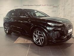Noir mythique métallisé Occasion 2025 Audi Q6 e-tron Performance SUV | 69 989 € (Prix juste)