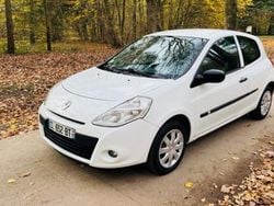 Utilisé 2012 Renault Clio III Citadine | 3 650 € (Super prix)
