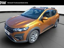 Orange Utilisé 2021 Dacia Sandero Comfort Citadine | 13 990 € (Prix juste)