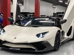 Utilisé 2015 Lamborghini Aventador Cabriolet | 550 000 €