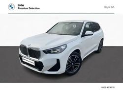 Blanc Utilisé 2024 BMW iX1 M Sport SUV | 39 900 € (Prix juste)