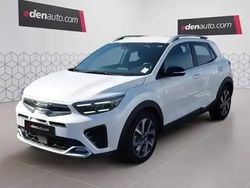 Blanc nacre Utilisé 2024 Kia Stonic SUV | 18 990 € (Prix juste)