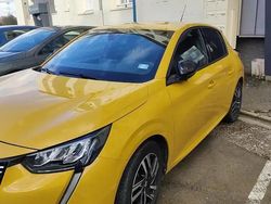 Utilisé 2022 Peugeot 208 Allure Citadine | 17 900 € (Prix juste)