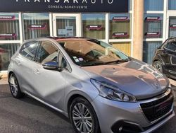 Utilisé 2016 Peugeot 208 Allure Citadine | 7 890 € (Prix juste)