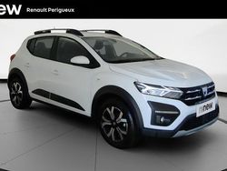 Blanc Utilisé 2022 Dacia Sandero Comfort Citadine | 15 490 € (Prix assez cher)