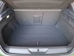 Vert Utilisé 2025 Peugeot e-308 Allure Citadine | 41 990 €