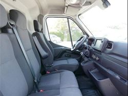 Blanc Utilisé 2023 Renault Master Van | 28 990 € (Prix cher)