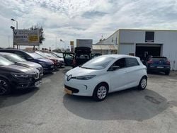 Blanc Utilisé 2015 Renault Zoe Life Citadine | 7 995 € (Prix cher)