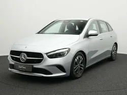 Argent Utilisé 2024 Mercedes B180 Progressive Monospace | 28 707 € (Prix juste)