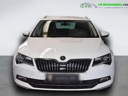 Utilisé 2019 Skoda Superb Break | 28 200 € (Prix juste)