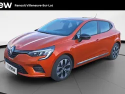 Orange Utilisé 2024 Renault Clio V Business Citadine | 15 889 € (Prix juste)