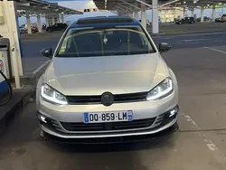 Utilisé 2015 VW Golf VII Cup Berline | 12 000 € (Prix assez cher)