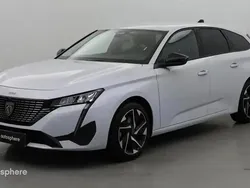 Blanc Utilisé 2024 Peugeot 308 Allure Break | 25 499 € (Prix assez cher)