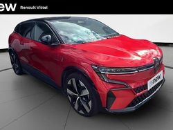 Rouge Occasion 2022 Renault Megane E-Tech Techno Berline | 20 500 € (Prix assez cher)