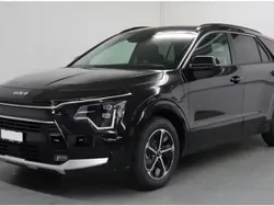 Noir Utilisé 2022 Kia Niro Premium SUV | 28 900 € (Prix assez cher)